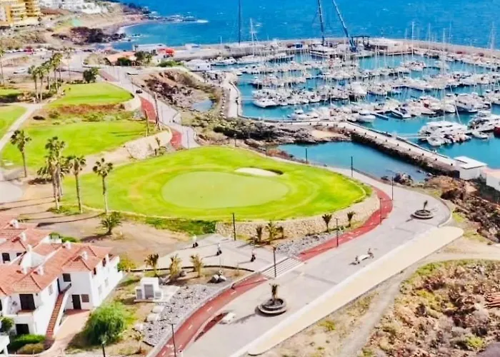 Beautiful 4 Bedroom House With Phenomenal Golf And Mountain Views San Miguel de Abona