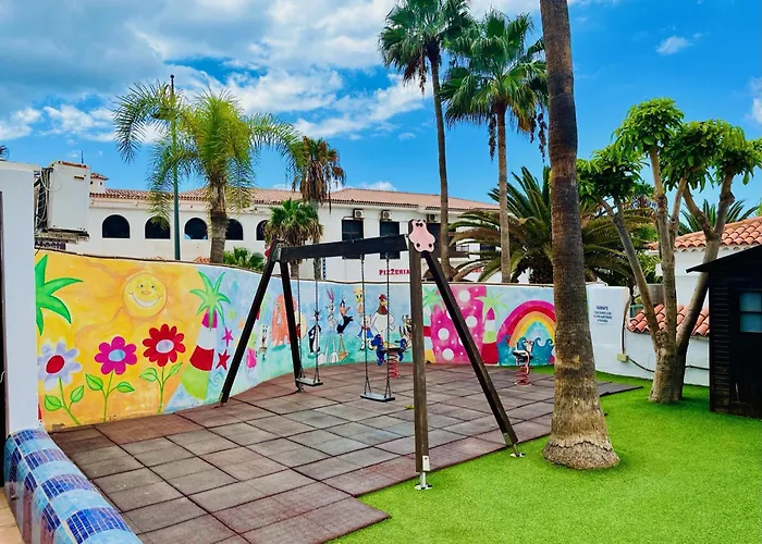 Beautiful 4 Bedroom House With Phenomenal Golf And Mountain Views Aparthotel