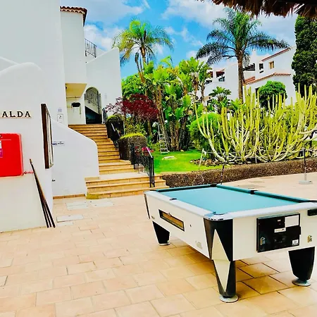 アパートホテル Beautiful 4 Bedroom House With Phenomenal Golf And Mountain Views 4*