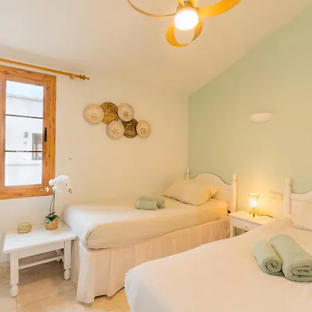 Beautiful 4 Bedroom House With Phenomenal Golf And Mountain Views Apartahotel
