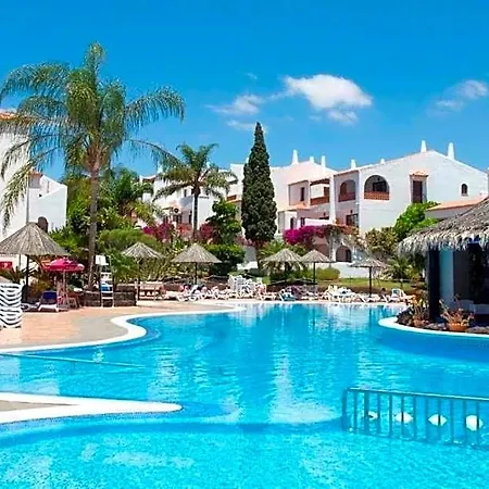Apartahotel Beautiful 4 Bedroom House With Phenomenal Golf And Mountain Views 4*