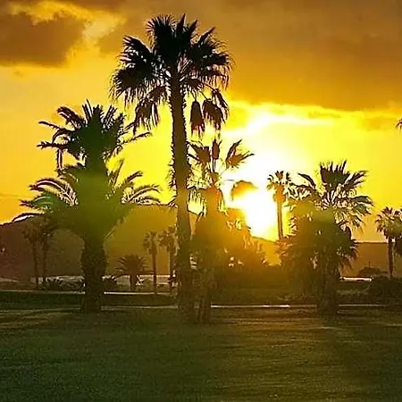 Apartahotel Beautiful 4 Bedroom House With Phenomenal Golf And Mountain Views