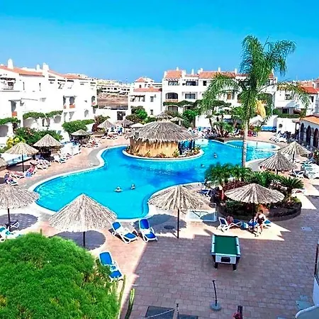 Apartahotel Beautiful 4 Bedroom House With Phenomenal Golf And Mountain Views